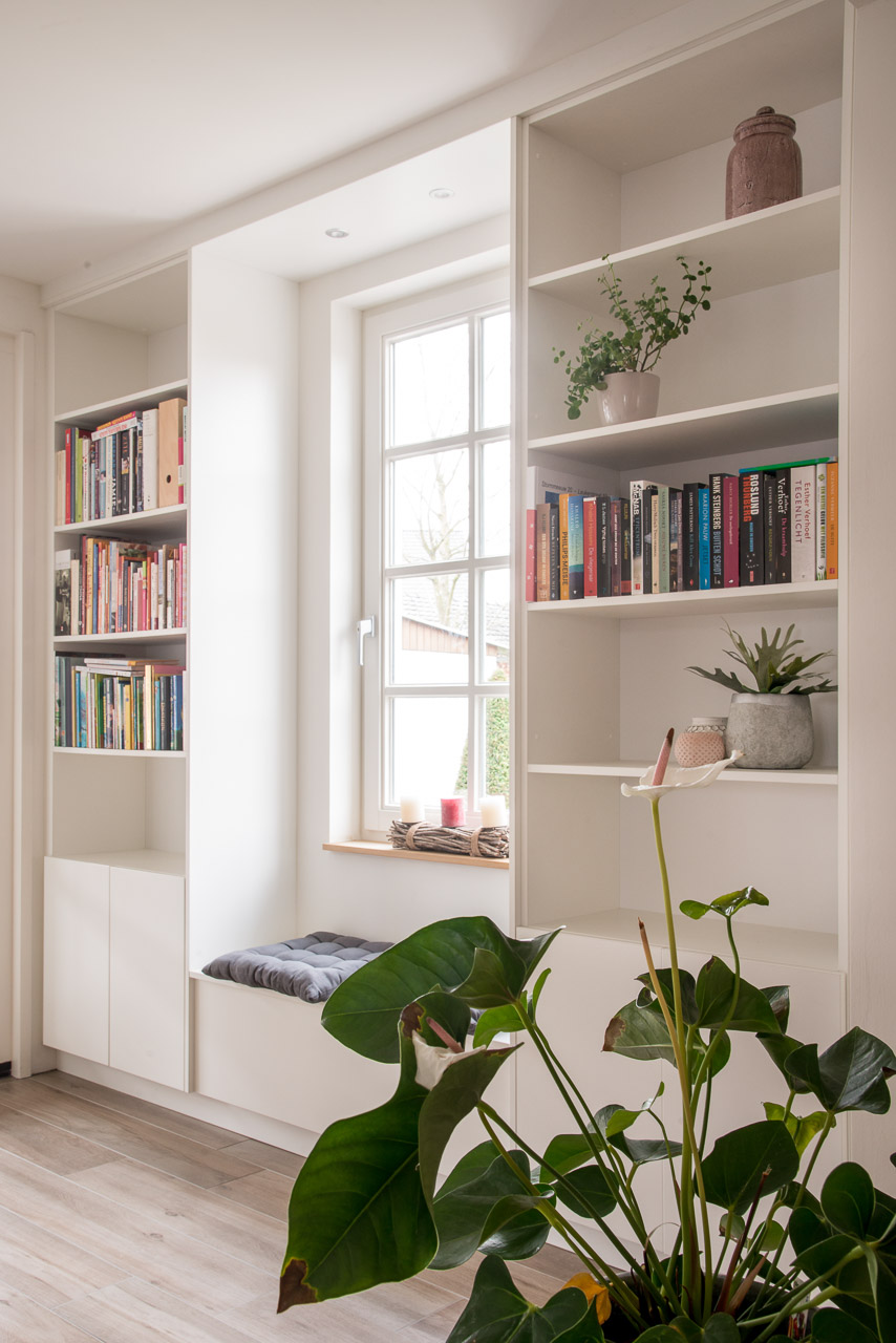 ingebouwde boekenkast maatwerk interieurbouwer weert jm interieurbouw maatkeukens interieur traprenovatie badmeubels sanne keijzers sannekeijzersfotografie