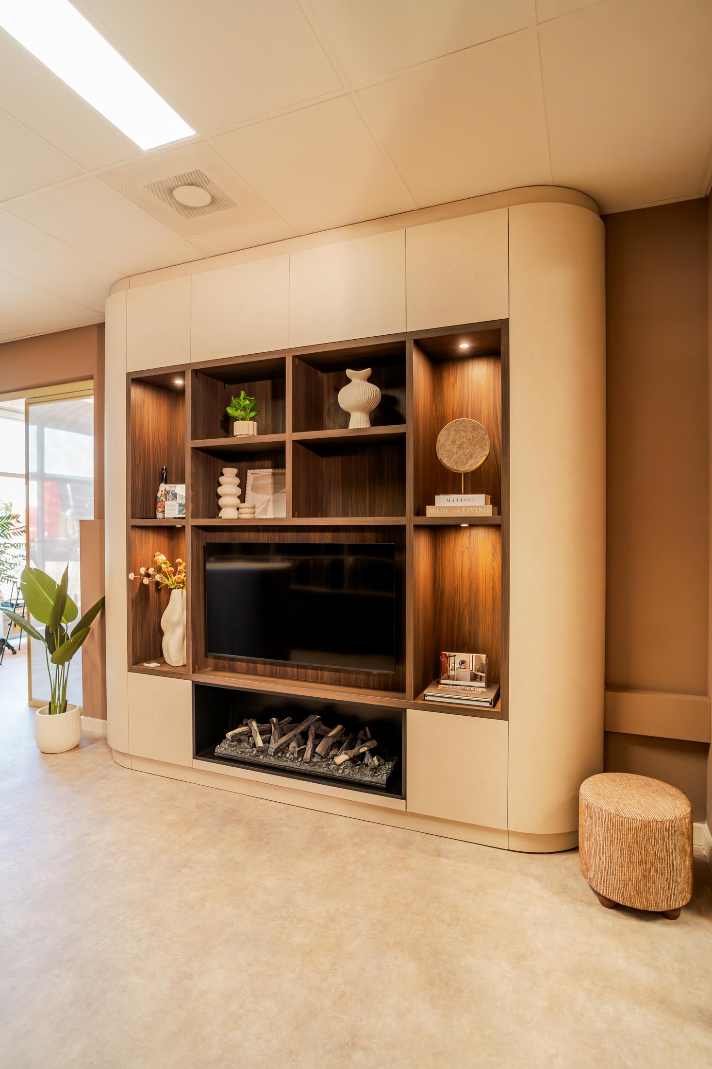 showroom kast